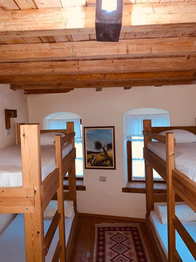 Guest House And Hostel Val-Mar Gjirokastër Buitenkant foto